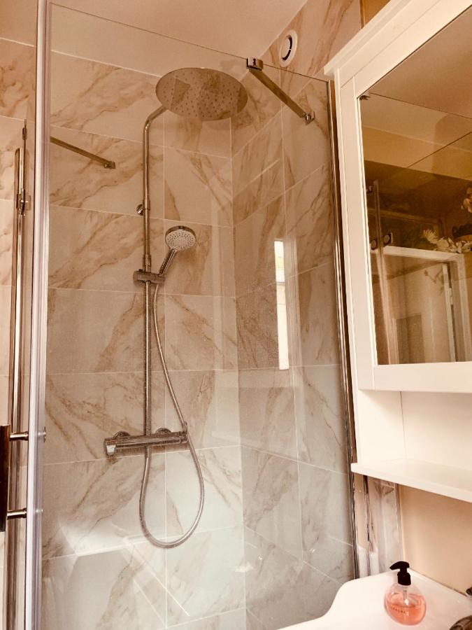 Parisian Style Appartment Private Room With Shared Bathroom Near Bastille And Gare De Lyon エクステリア 写真